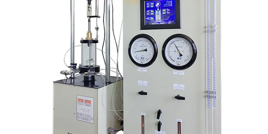 Triaxial Testing in Niagara Falls: Shear Strength for Glacial Soils